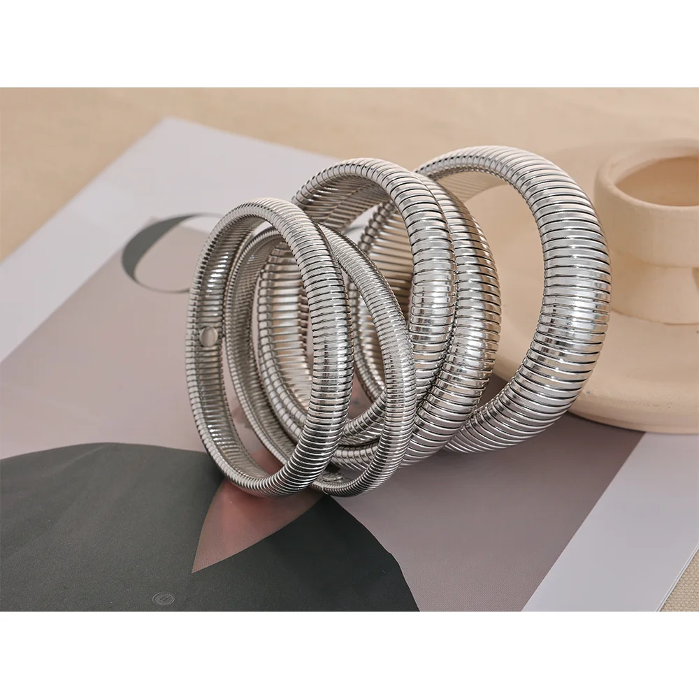 Meena Bangle